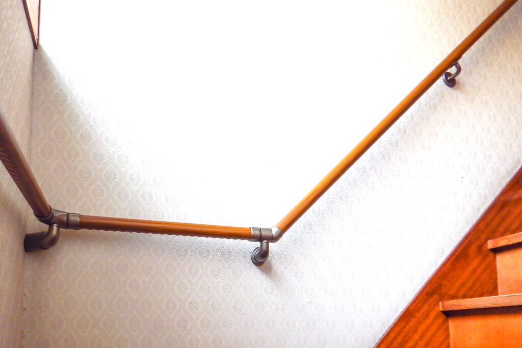 階段室　手すり